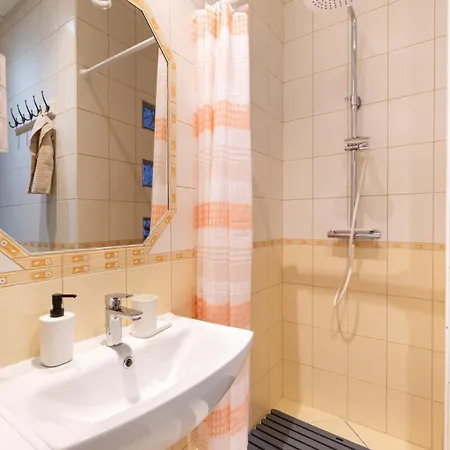 K28 Kiraly Budapeşte